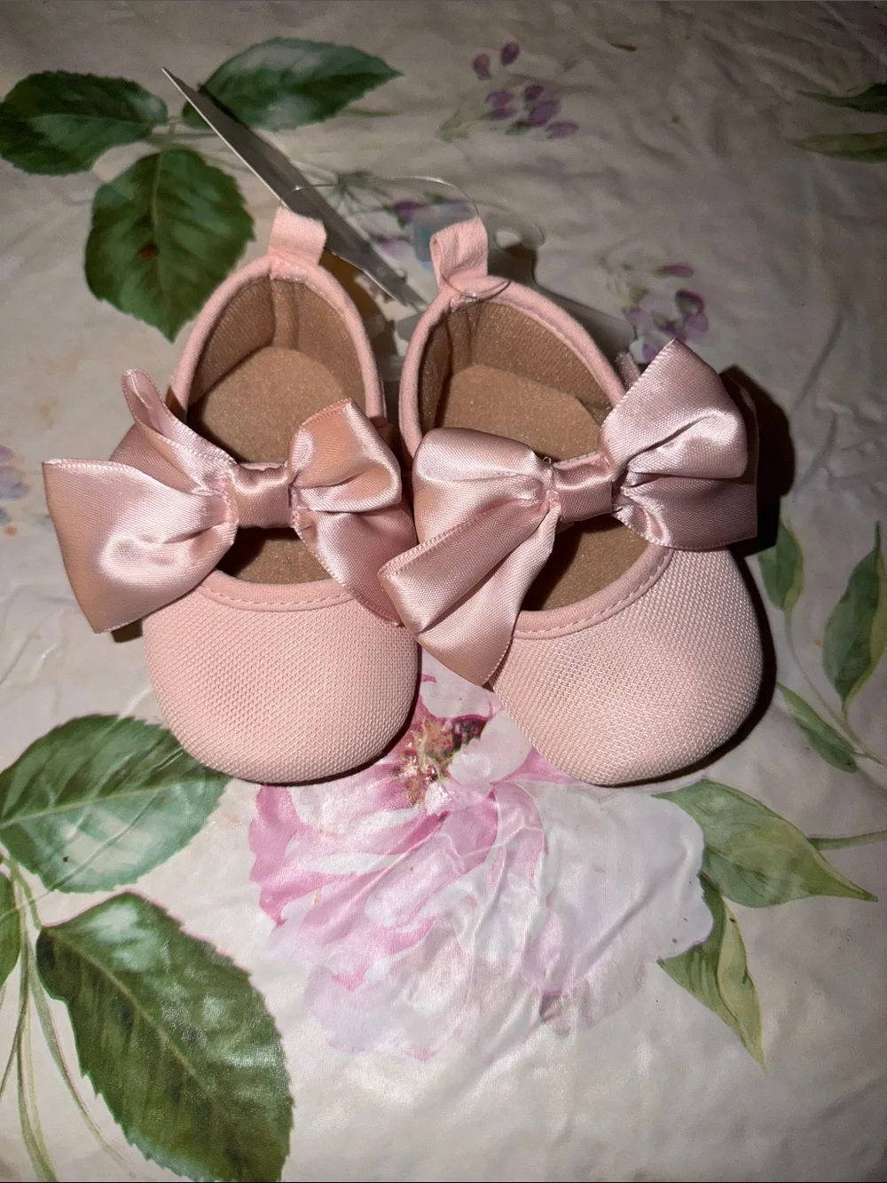 cloud island Soft Bow Baby Shoes in Blush